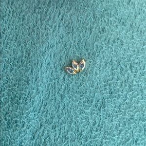 Anatometal 18kt Gold “Marquise Fan” threadless end